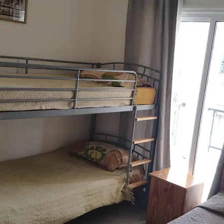 Case de vacanță Uniquely Located On The *