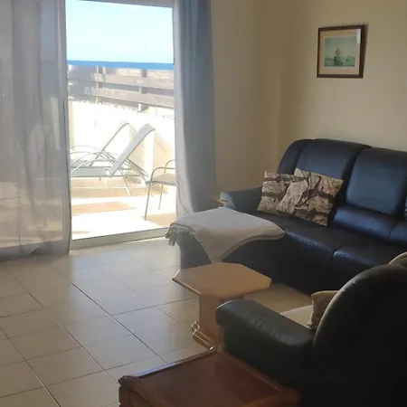 Uniquely Located On The Case de vacanță *