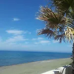 Holiday home Uniquely Located On The