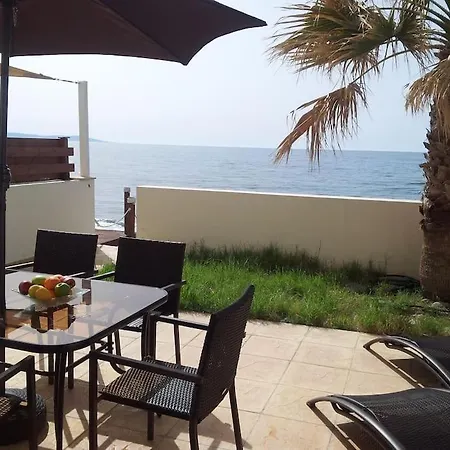 Uniquely Located On The Nyaraló Ajía Marína