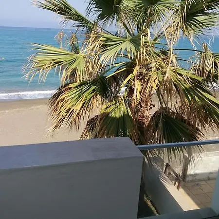 Uniquely Located On The Nyaraló Ajía Marína